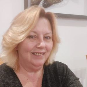 Meet your Posher, Carol